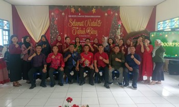 SMAN 2 Kahayan Tengah Rayakan Natal dalam Sukacita, Wujudkan Generasi Berkarakter dan Menjadi Terang Bagi Dunia