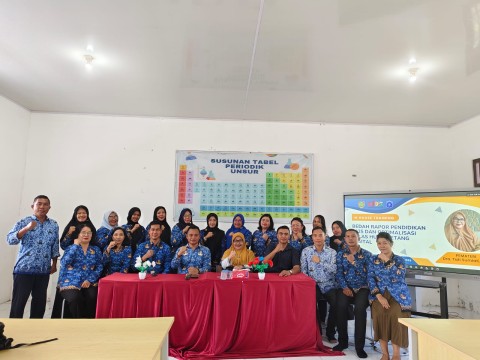 Optimalisasi Kelas Huma Betang Digital dan Bedah Rapor Pendi