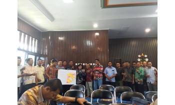 Sinergi Kurikulum dan Ekstrakurikuler: Wakasek SMAN 2 Kahayan Tengah Ikuti Penguatan Kepemimpinan