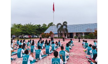 Kolaborasi Edukatif: SMAN 2 Kahayan Tengah dan SPN Polda Kalteng Sosialisasikan Selamat Berlalu Lintas