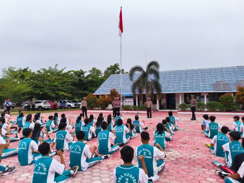 Kolaborasi Edukatif: SMAN 2 Kahayan Tengah dan SPN Polda Kal